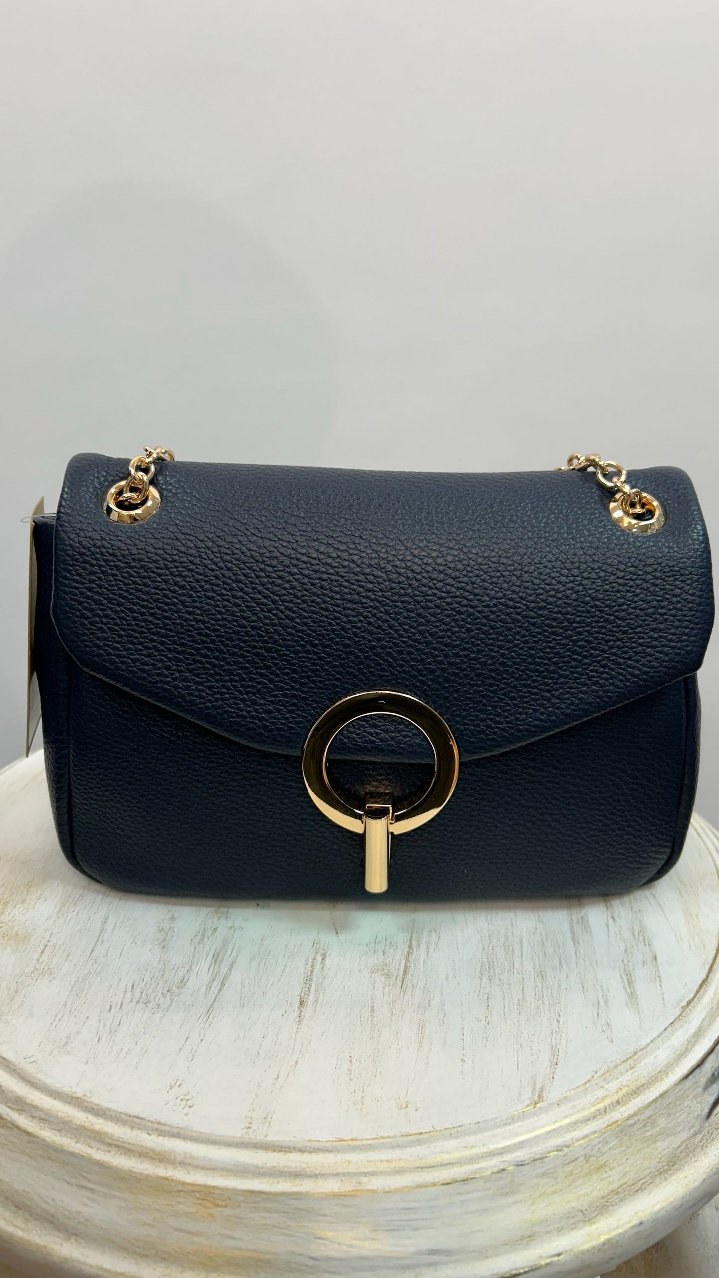 BOLSO SOLAPA CADENA AZUL
