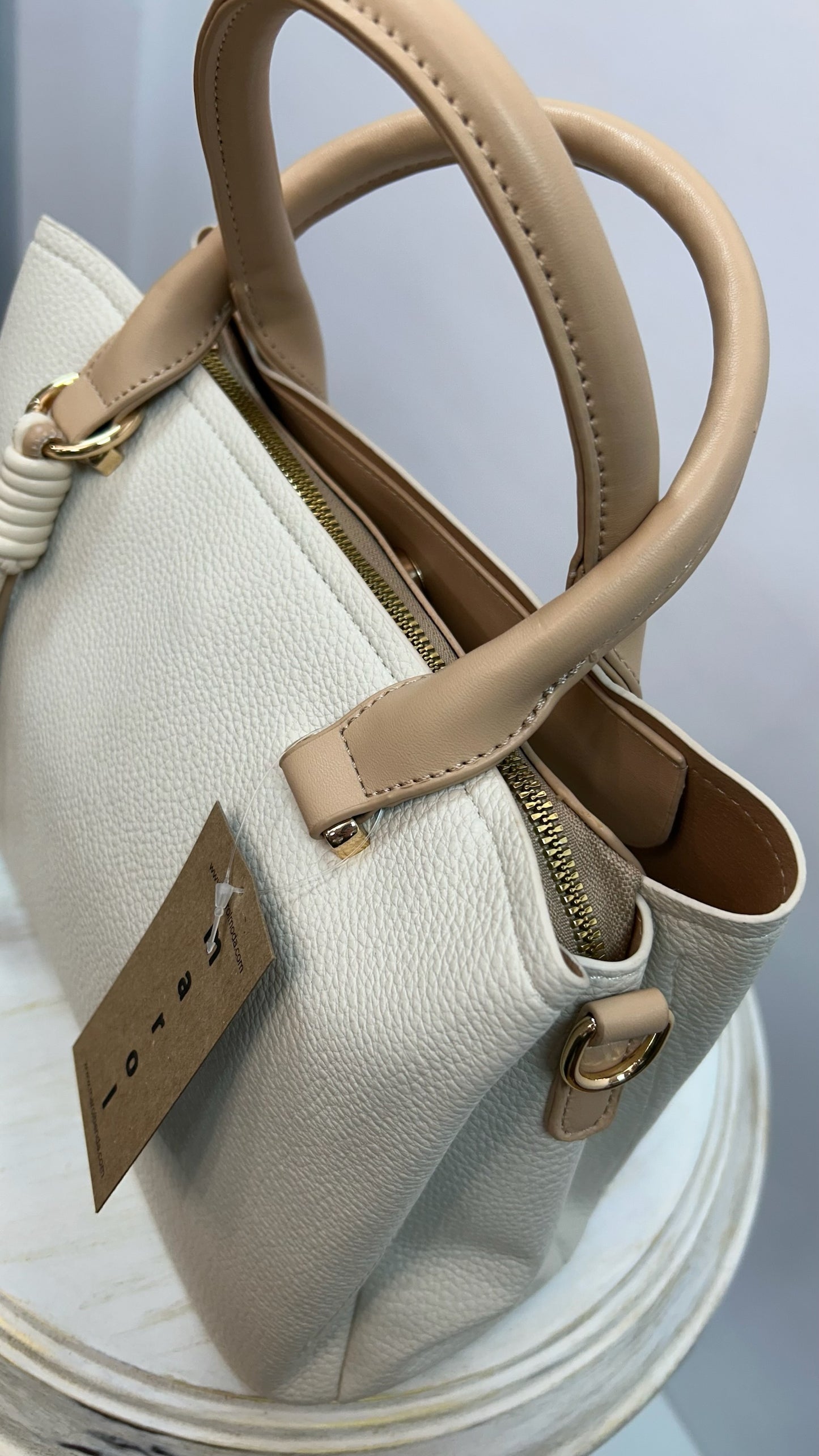 BOLSO TOTE COLGANTE BEIGE