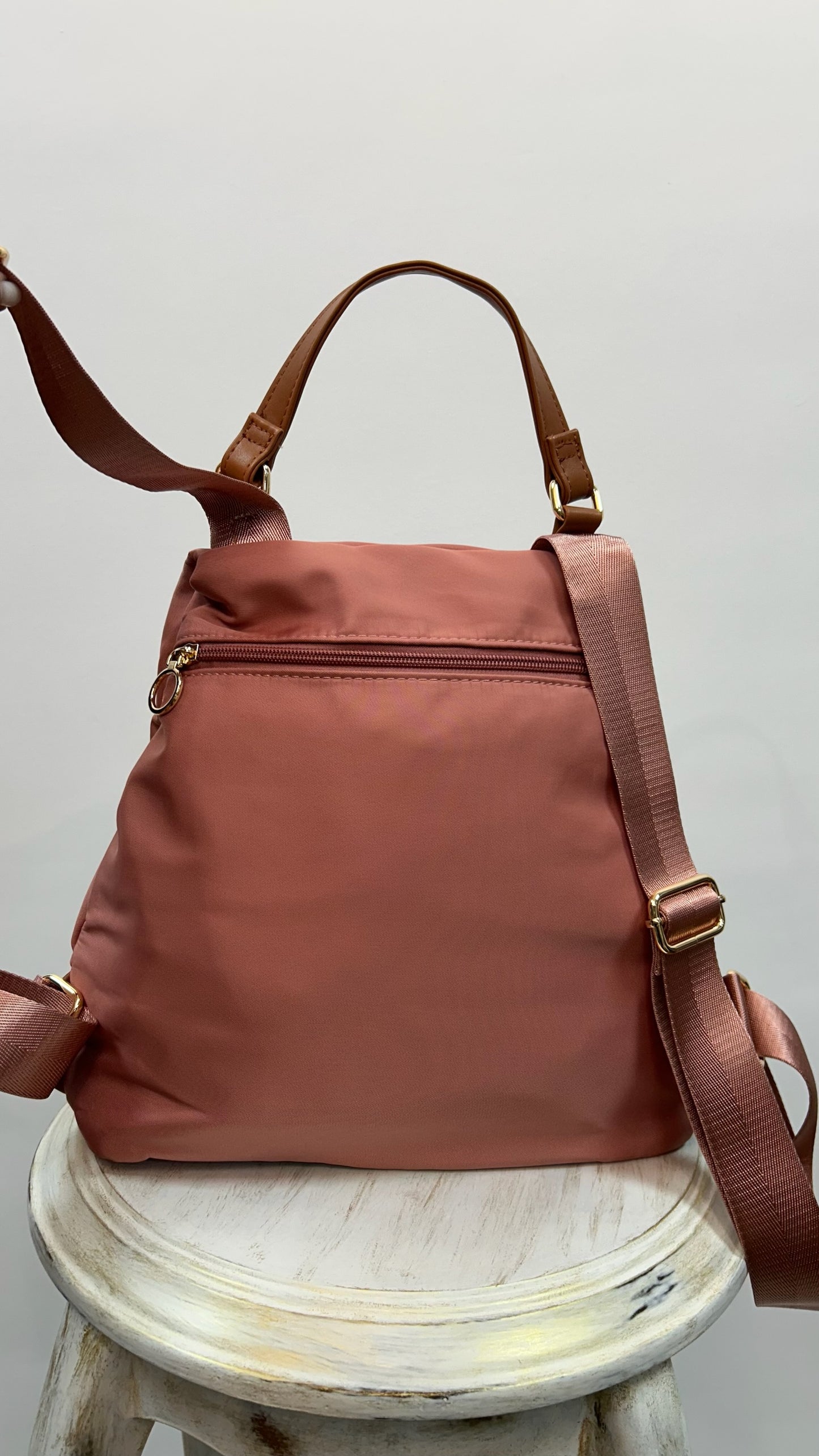 MOCHILA ANTIRROBO ROSA
