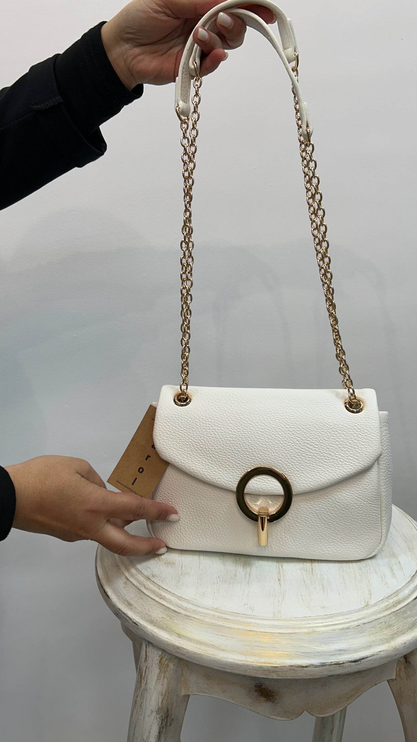BOLSO SOLAPA CADENA BLANCO
