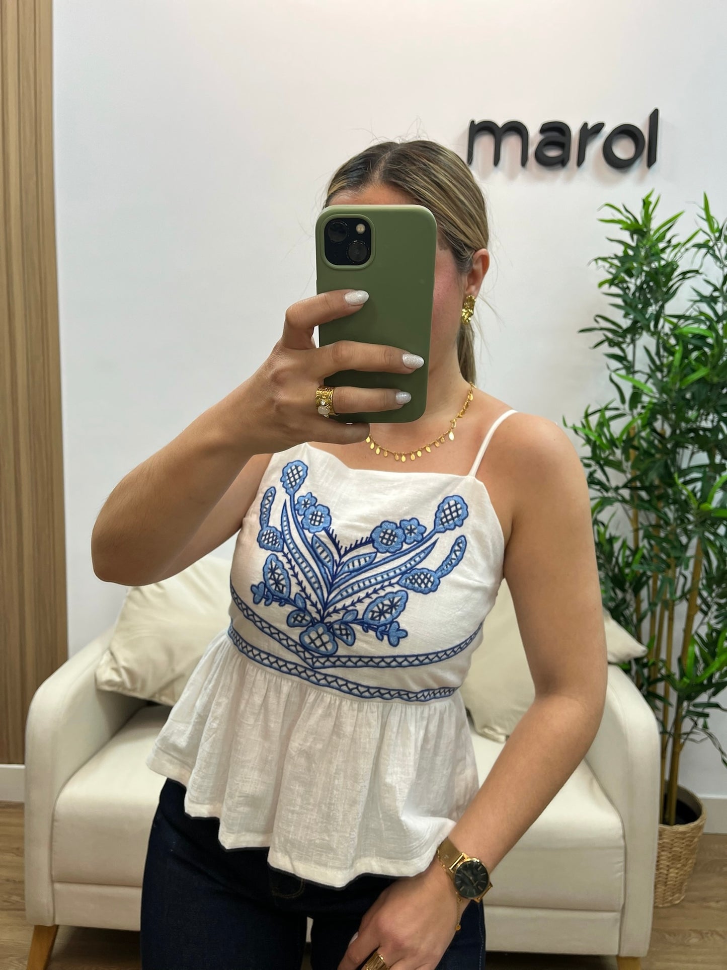TOP BORDADO FLOR